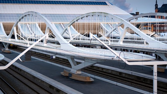 Perrons van het station van Bergen ©NMBS Perrons van het station van Bergen ©NMBS