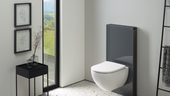 Badkamer met Geberit Monolith sanitaire module (© Geberit) Badkamer met Geberit Monolith sanitaire module (© Geberit)
