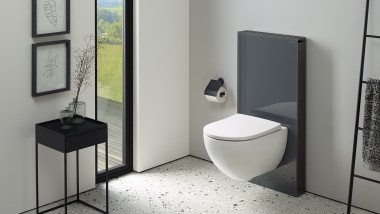 Badkamer met Geberit Monolith sanitaire module (© Geberit)