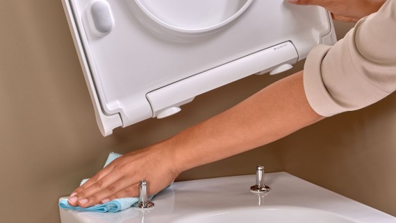 Reiniging van een wc Reiniging van een wc