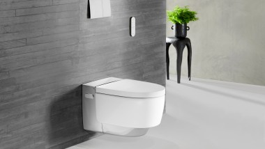 Geberit AquaClean Mera Comfort in chroom met Sigma