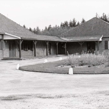 Un camp de réfugiés se transforme en lieu de rencontre et de souvenir (© Blåvandshuk Local History Archive)