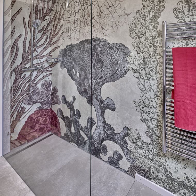 Inloopdouche met CleanLine afvoergoot Inloopdouche met CleanLine afvoergoot