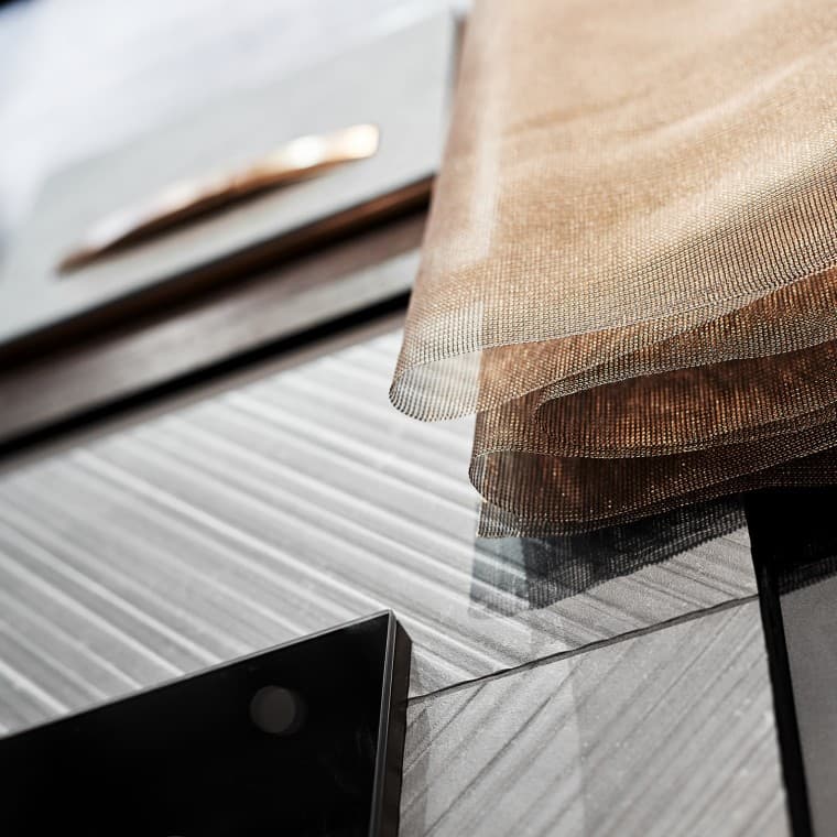 De Sigma 50 bedieningsplaat met bedieningstoetsen in rood goud De Sigma 50 bedieningsplaat met bedieningstoetsen in rood goud