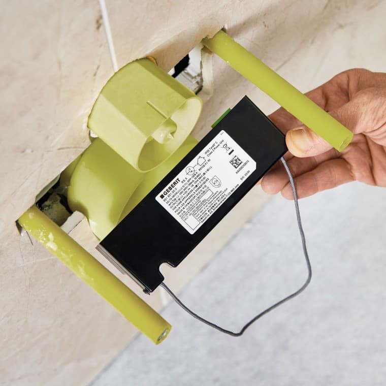 Plug-and-play: aansluiten van de voeding door een installateur. Er is geen elektricien nodig. Plug-and-play: aansluiten van de voeding door een installateur. Er is geen elektricien nodig.